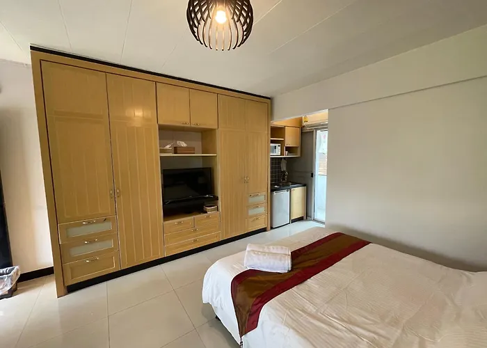 Hotel Borarn House Bangkok
